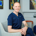 Dr. Gavin O'Neill (Co-Founder & Senior Orthopaedic Surgeon of Altius Clinic)